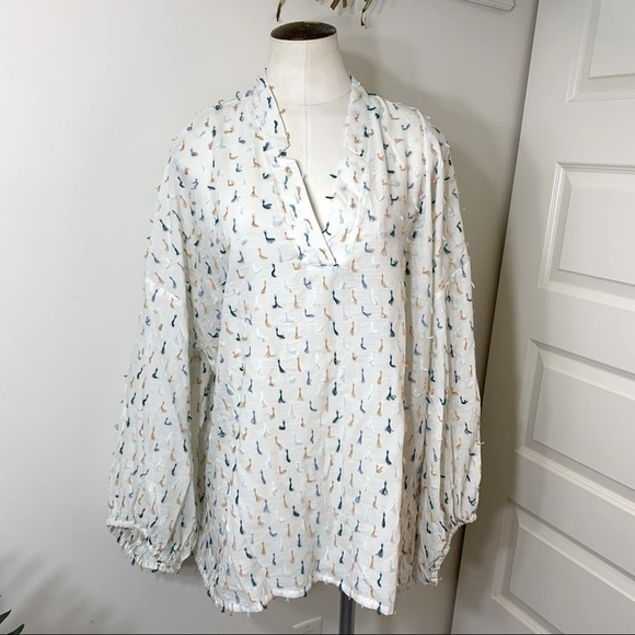 LOU & Grey Flowy Breezy Off White Boho Trendy Oversize Blouse Balloon Sleeves XL - Picture 3 of 10